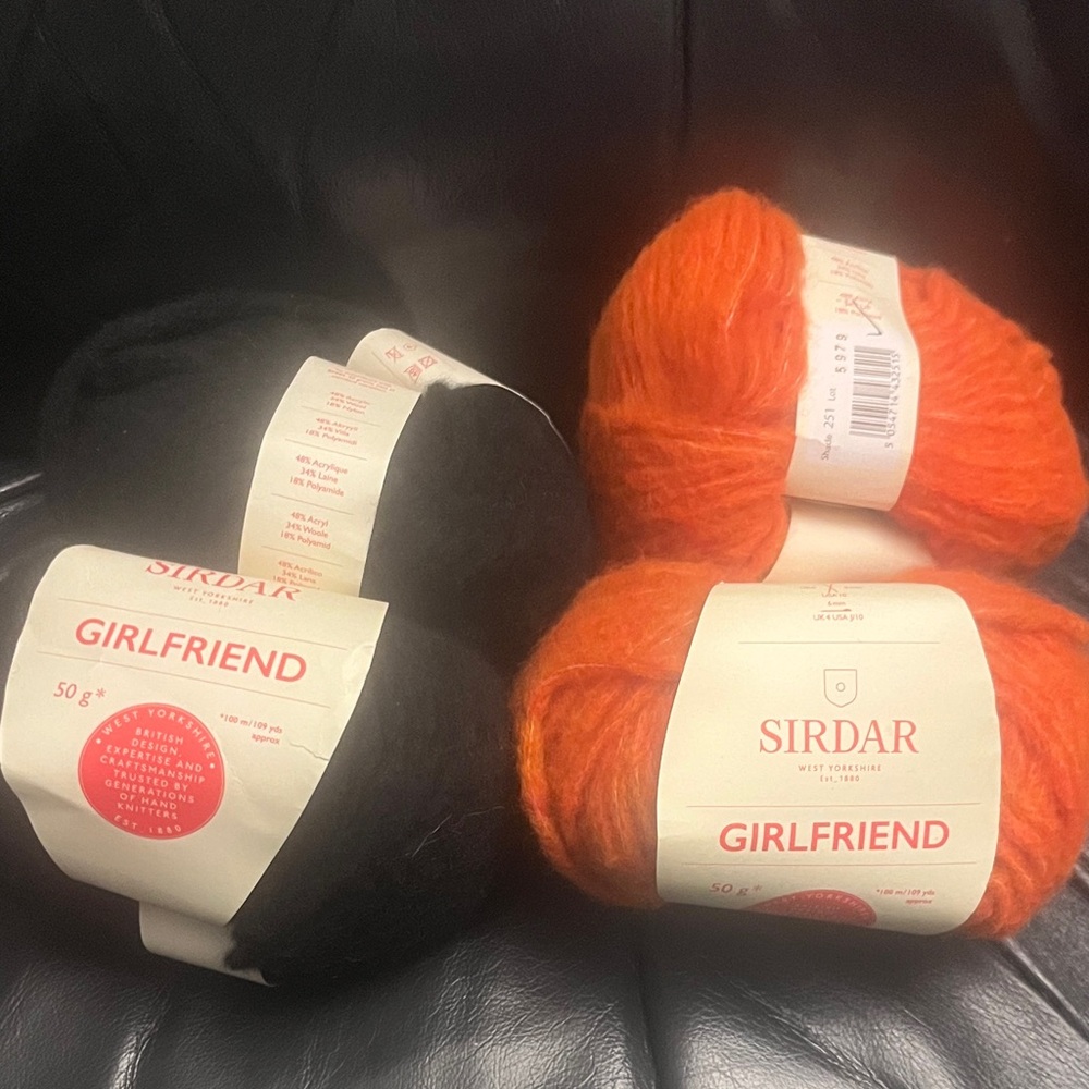 Girlfriend Yarn - Black and Orange
